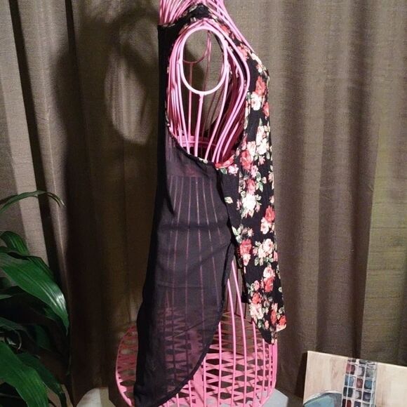 Ambiance Floral Tank Top sz Small - Picture 2 of 6